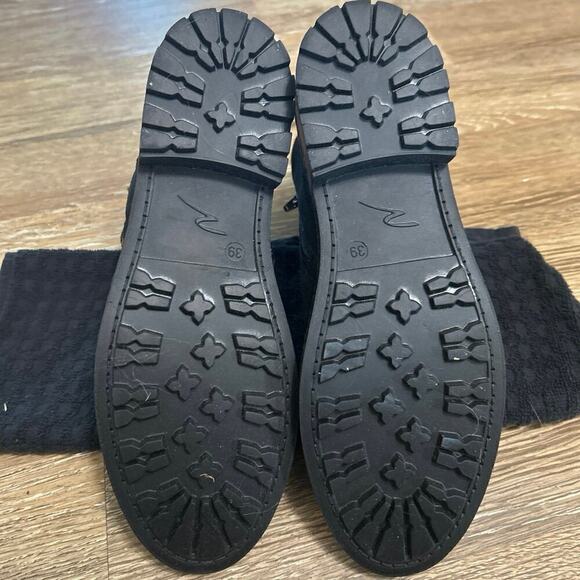 ERIC MICHAEL MELBOURNE Napoli Black Suede Side Zip Booties EU Size 39 (8.5-9) - Picture 9 of 10